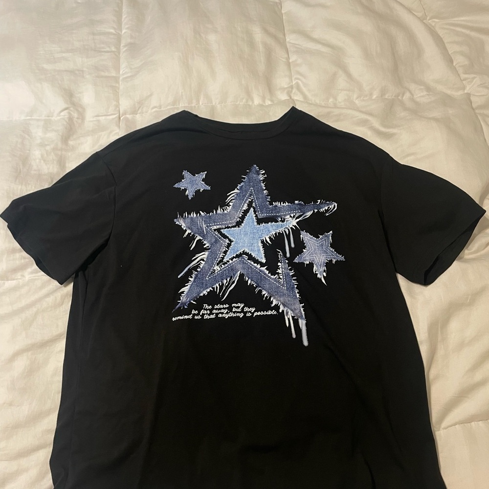 Black Star Graphic Women’s T-Shirt